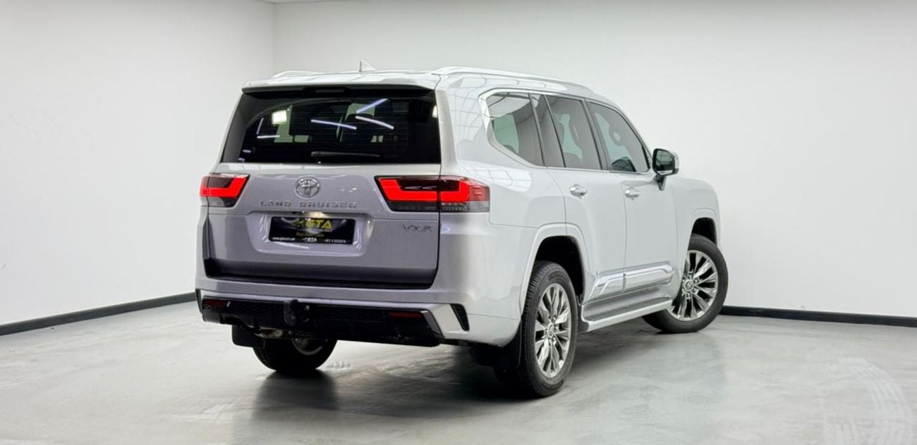 Toyota Land Cruiser VXR 2024 Toyota Land Cruiser VXR, 2027 Toyota Warranty, Full Toyota Service History, Fully Loaded, GCC