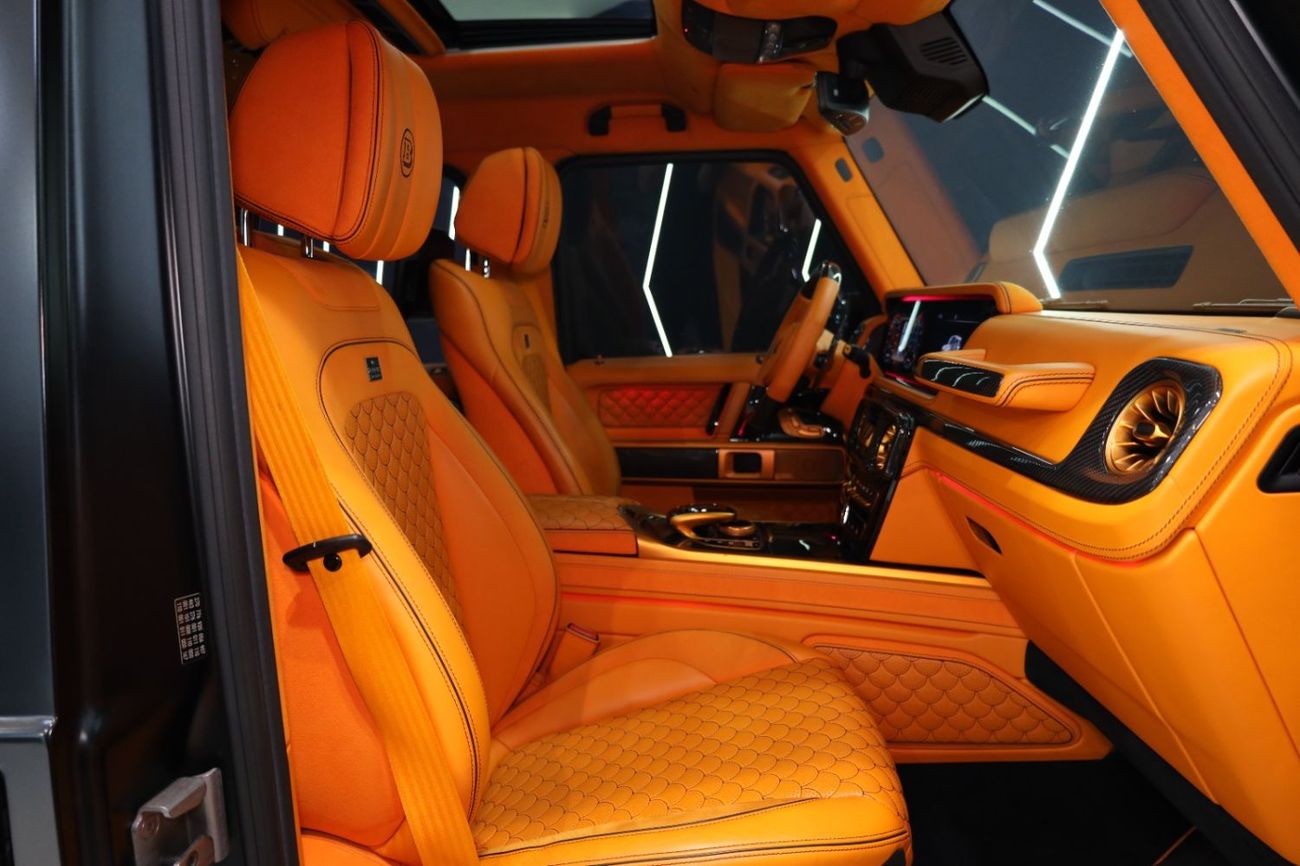 مرسيدس بنز G 63 AMG BRABUS G800 برابوس الأصلية، مصنوعة بالكامل من ألياف الكربون، مزودة بشاشات خلفية، وعتبات جانبية قابلة للسحب!