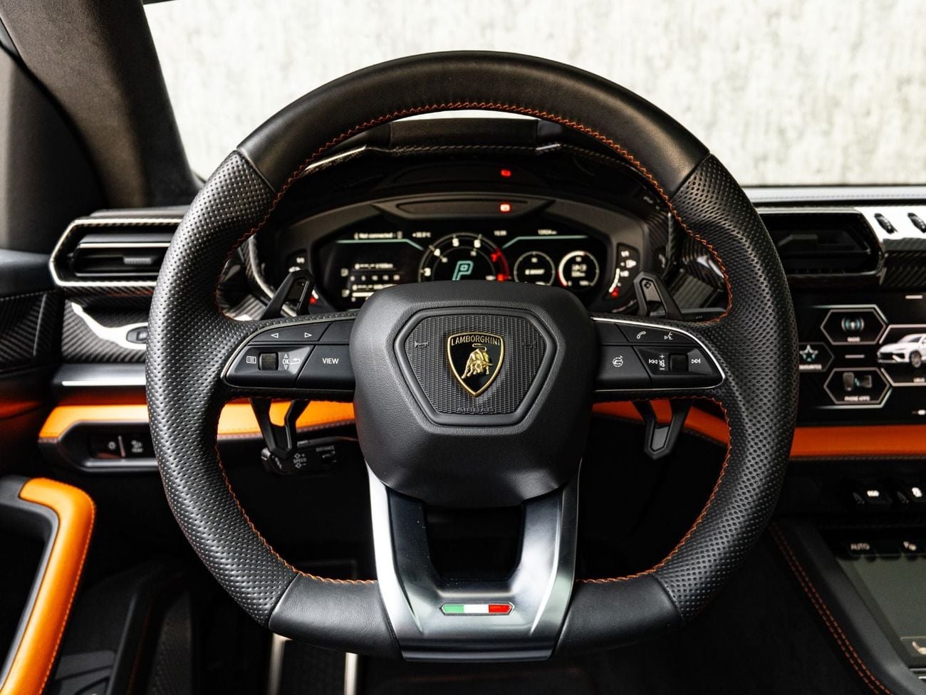 Lamborghini Urus SE BUY NOW, PAY 2027 | THE BLACKLINE STANDARD | 2025 Lamborghini Urus SE, 2030 Lamborghini Warranty