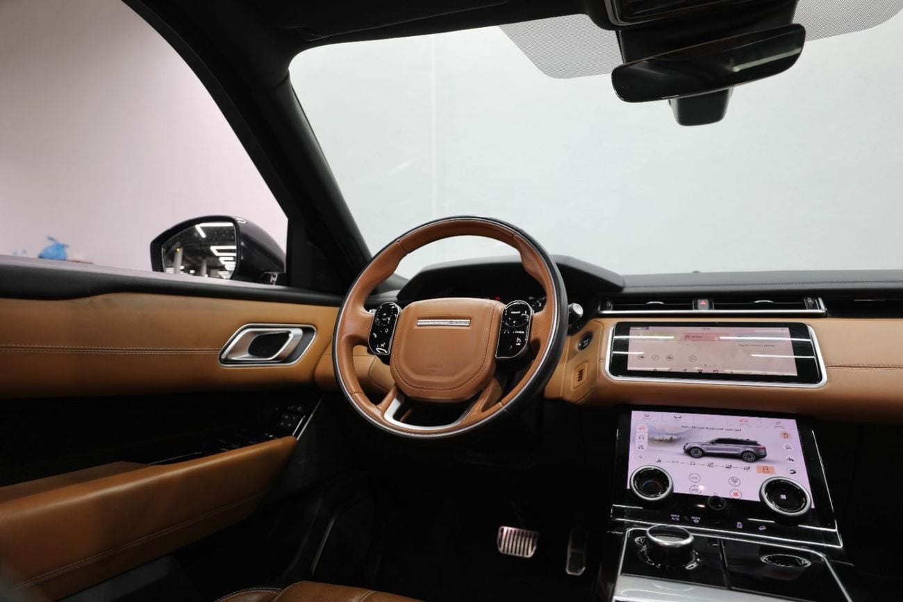 Land Rover Range Rover Velar R-DYNAMIC HSE Land Rover Range Rover Velar
