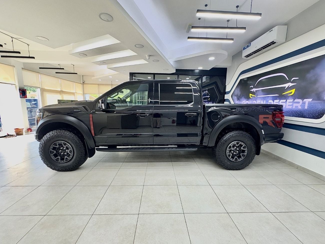 Ford F-150 RAPTOR R CREW