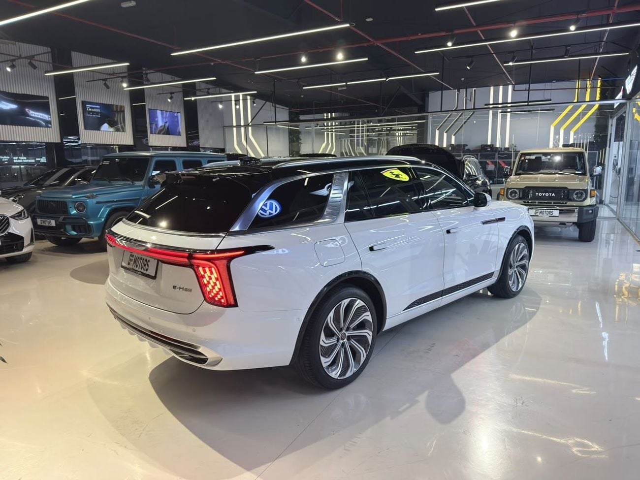 هونغشي EHS9 HIGH 3600 ميجابكسل | سيارة هونغتشي E-HS9 الرائدة لعام 2025 | ضمان وخدمة لمدة 5 سنوات