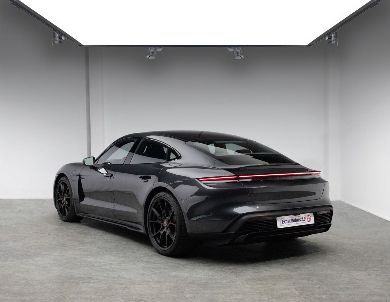 Porsche Taycan GTS