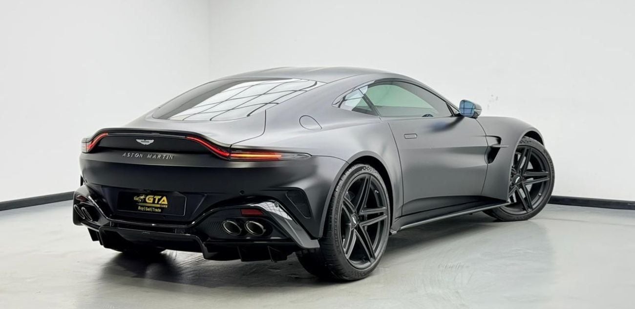 Aston Martin Vantage STANDARD 2025 Aston Martin Vantage V8, Aston Martin Warranty+Service Contract+Full Service History, GCC Specs