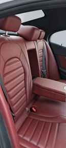مرسيدس بنز C 200 إيه إم جي AMG