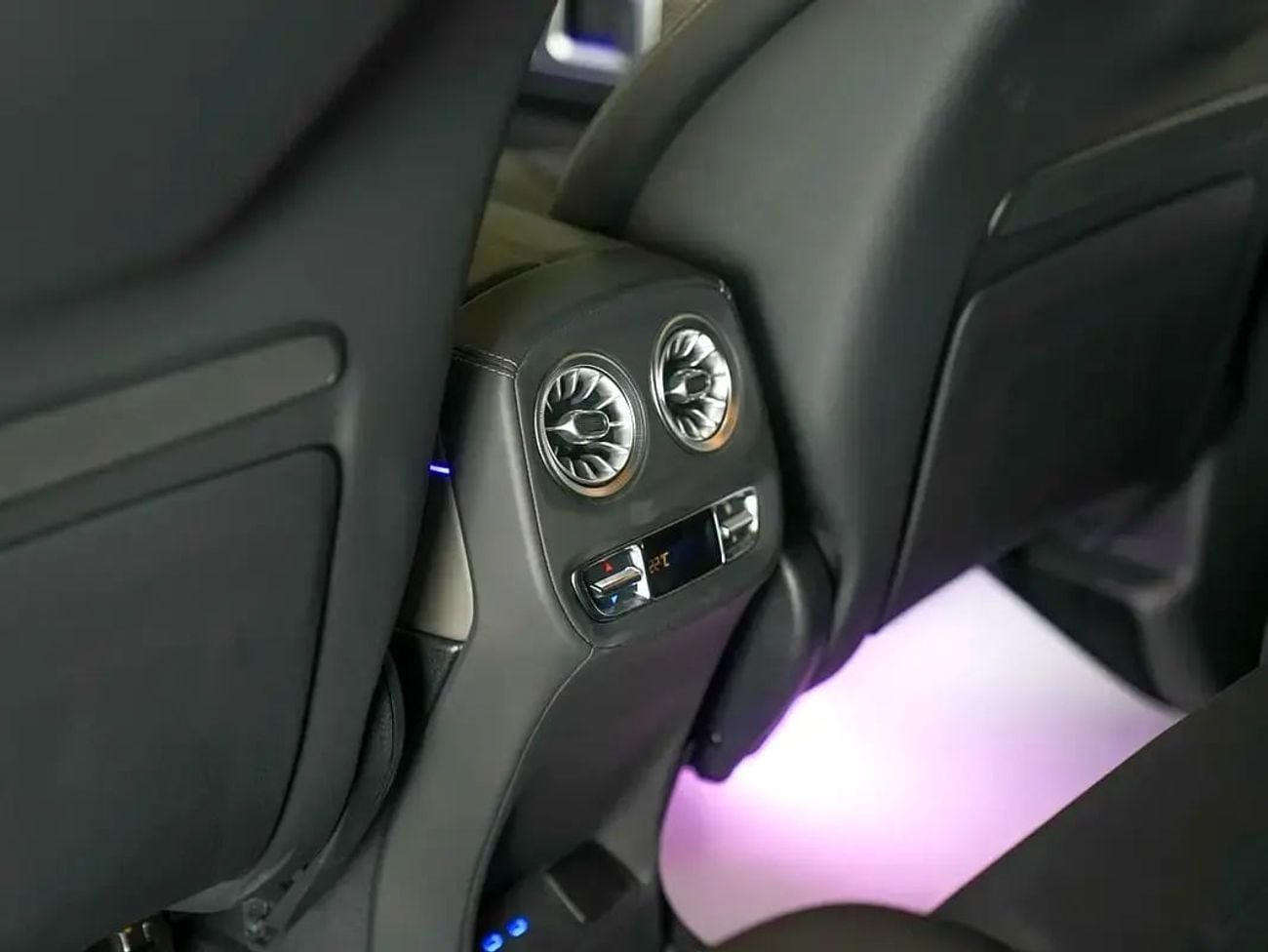 Mercedes Benz G63 AMG G 63 AMG Japanese Specs