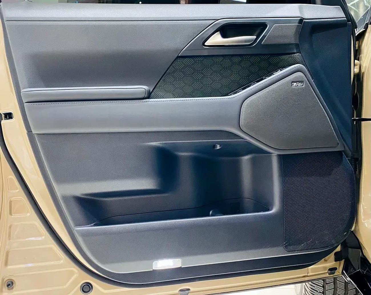 لكزس GX550 PREMIUM GX 550 - American Specs - Brand
