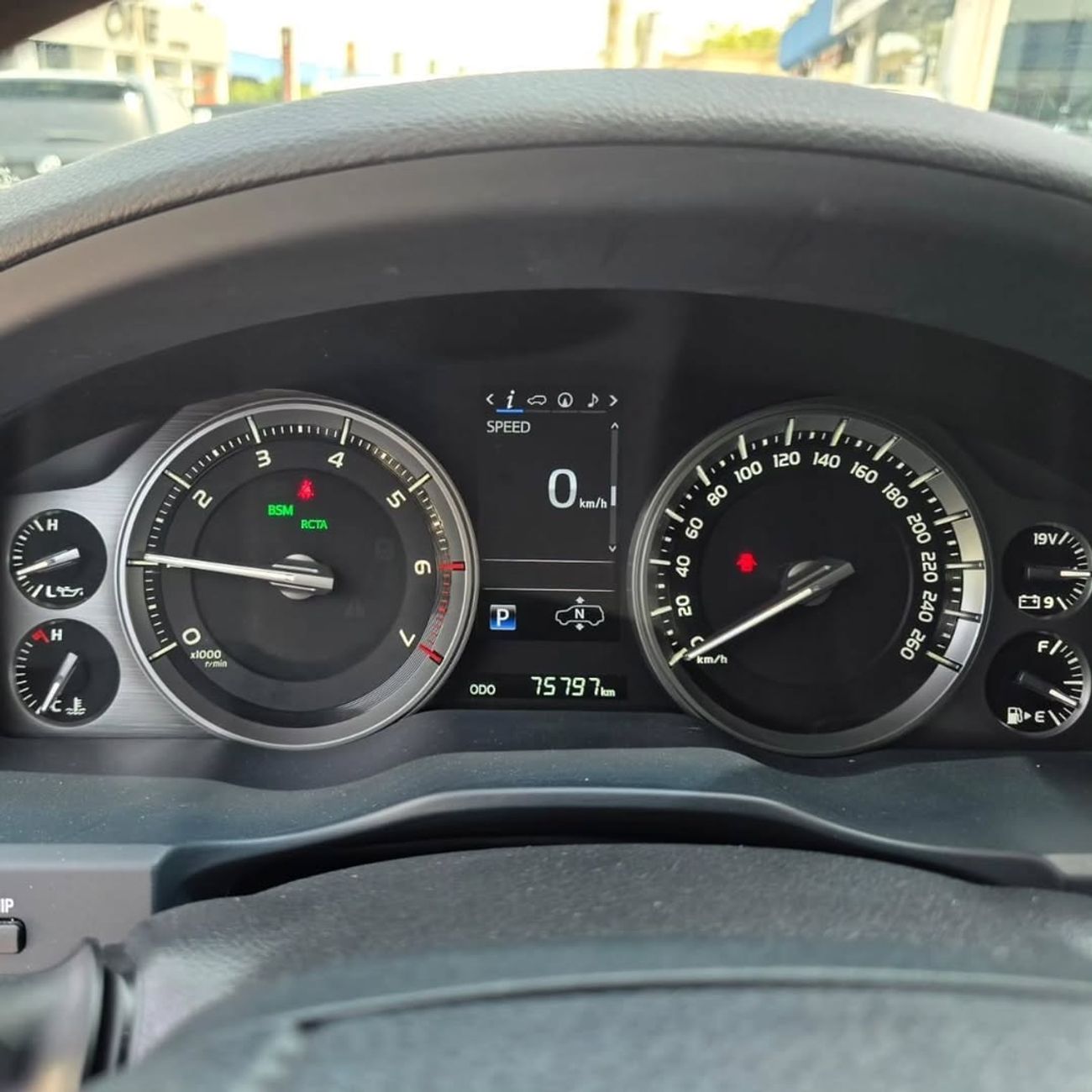 Toyota Land Cruiser VXR