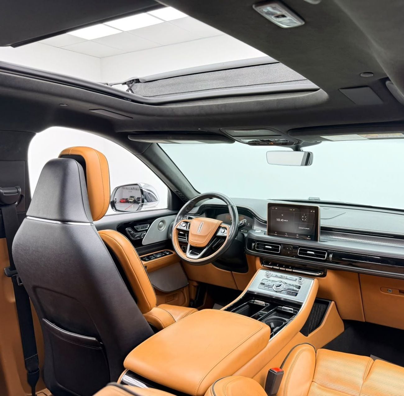 Lincoln Aviator 2020 Lincoln Aviator Luxury, Warranty, Excellent Condition, Korean Specs.