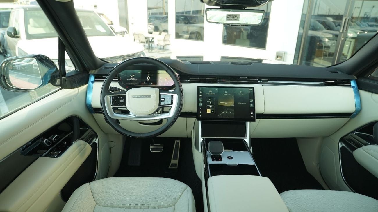 Land Rover Range Rover HSE P400 3.0L V6 Black-White 2026 MY Export Only