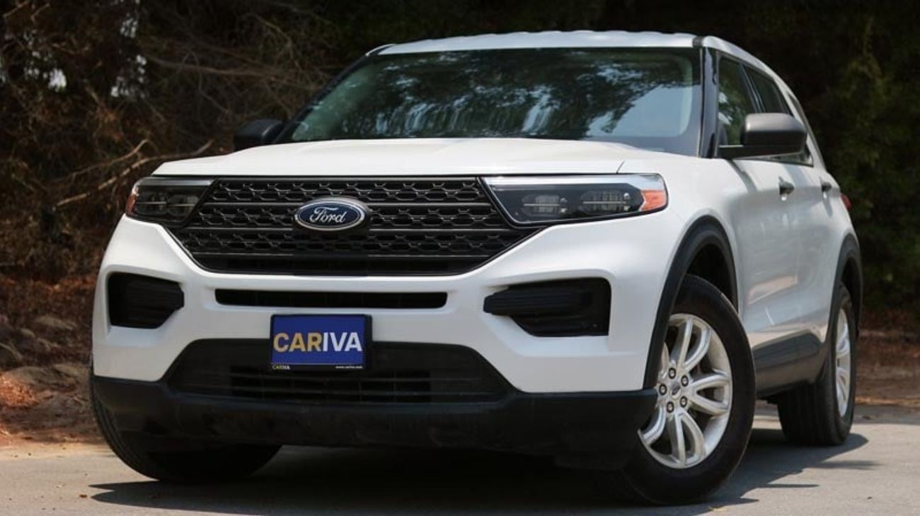 Ford Explorer BASE 100A 3.3L 4WD || Agency Warranty || Complete service history available