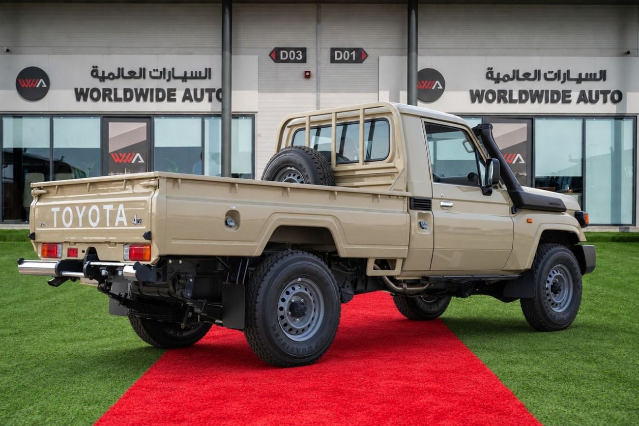 تويوتا لاند كروزر بيك أب 70 LC 79 STD-E1 AUTOMATIC 2026 MODEL
