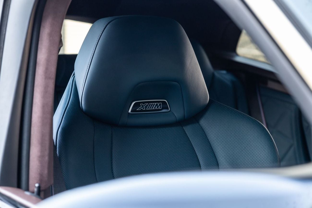 بي أم دبليو XM LABEL RED سيارة BMW XM موديل 2023 بعقود خليجية تحت ضمان الوكالة