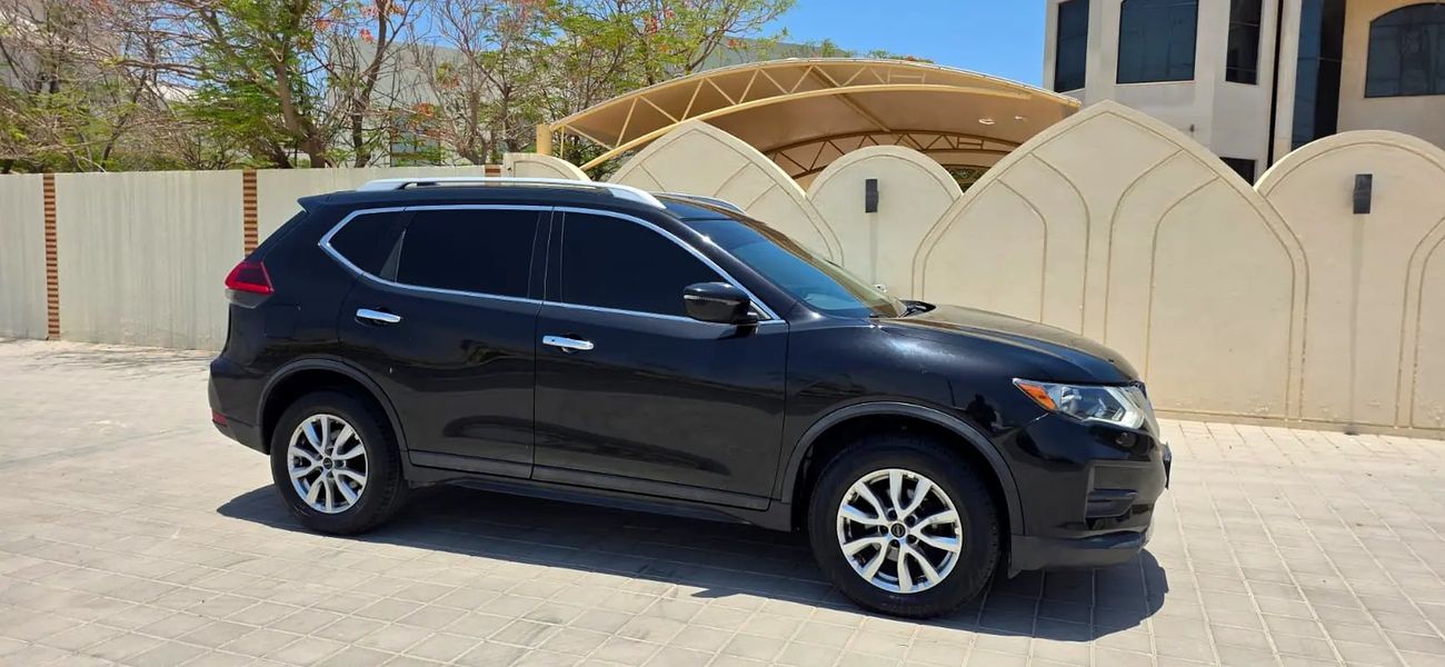 نيسان روج SV-AWD-Excellent Condition