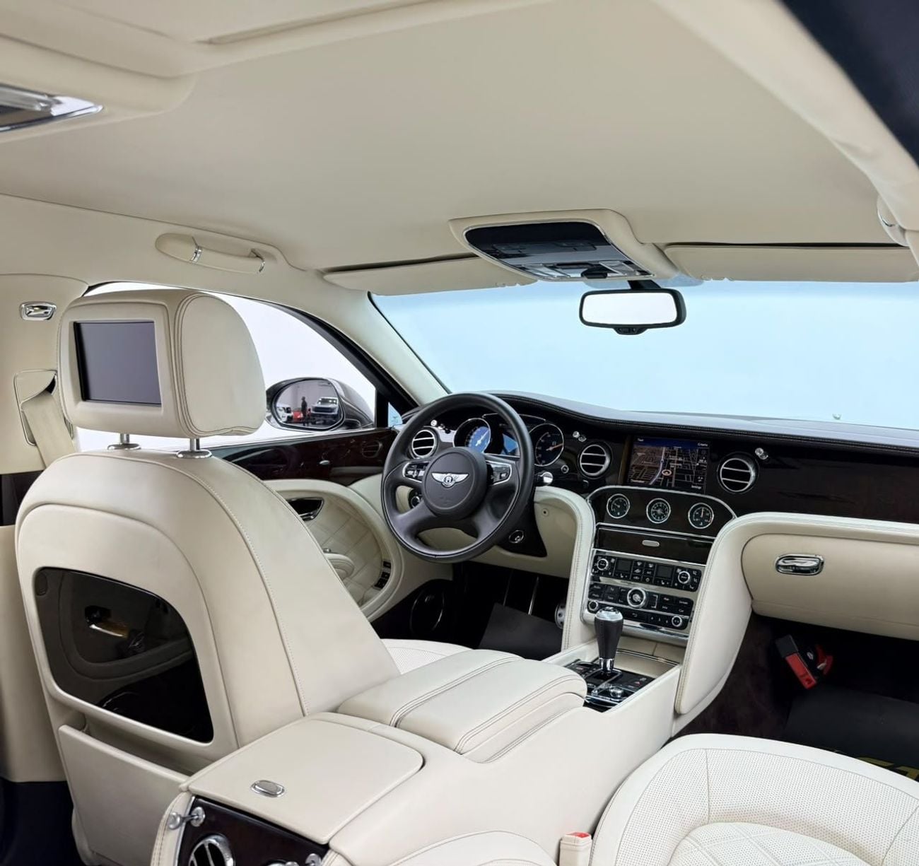 Bentley Mulsanne STANDARD 2016 Bentley Mulsanne Speed, Full Bentley Service History, GCC Specs