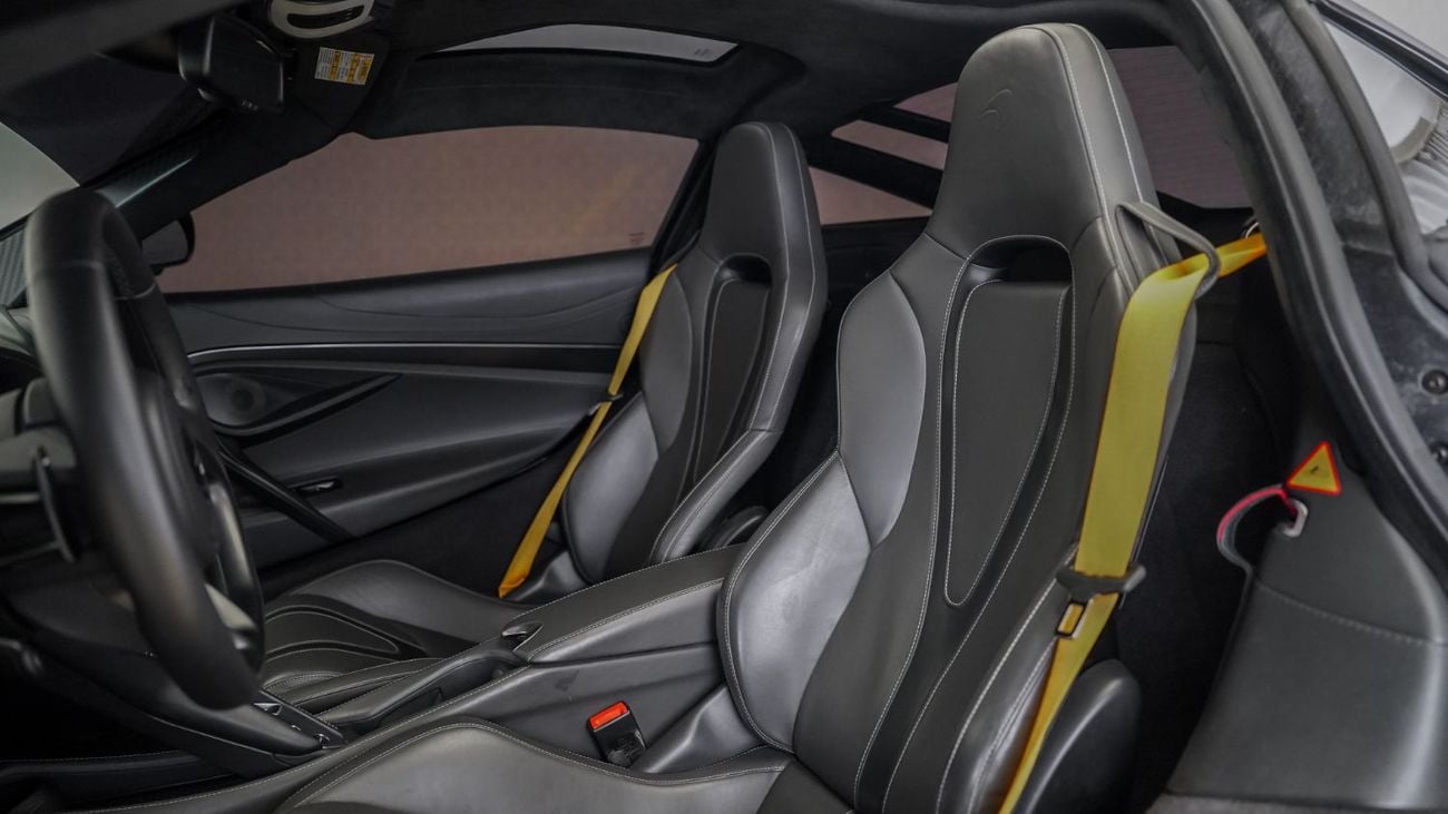 مكلارين 720S STD