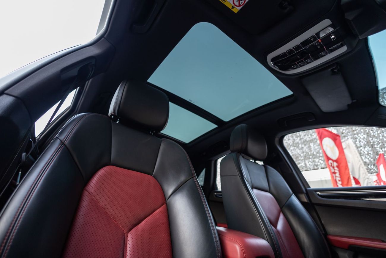 Porsche Macan Std 2.0L (252 HP) Porsche Macan 2021 GCC| Warranty