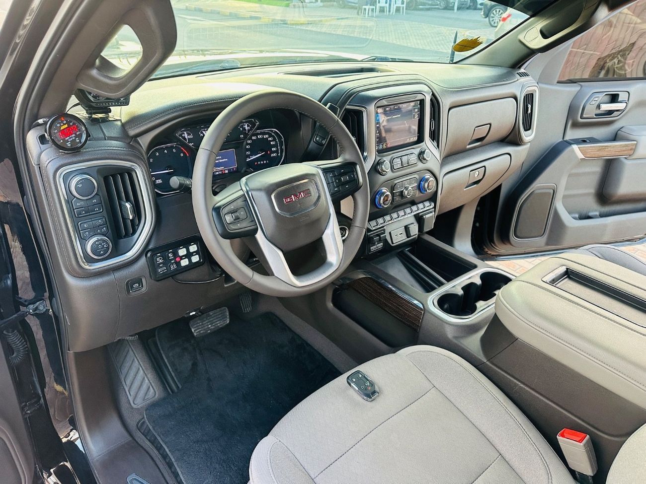 جي أم سي سييرا 1500 REG/CAB ELEVATION