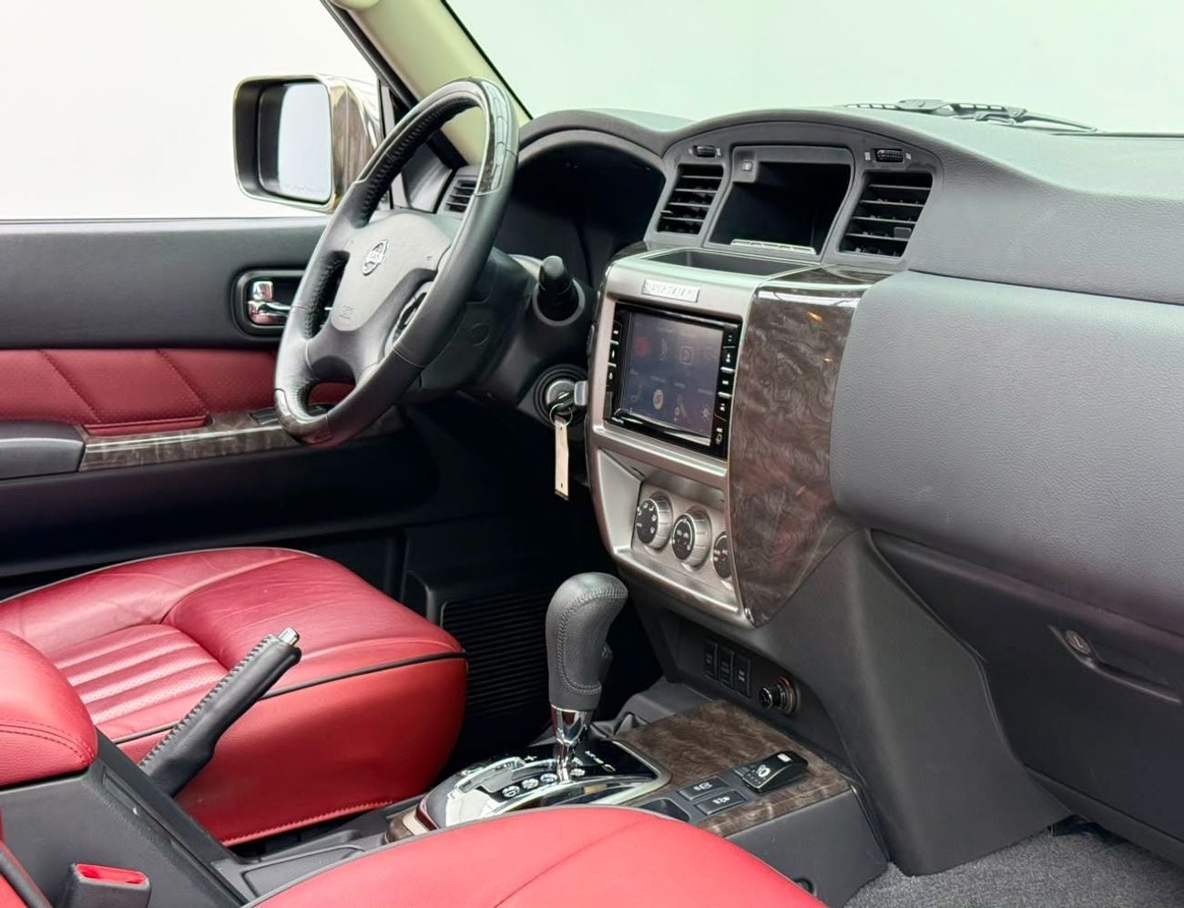 Nissan Patrol SUPER SAFARI 2023 Nissan Patrol Super Safari, Warranty, Full Nissan Service History, GCC
