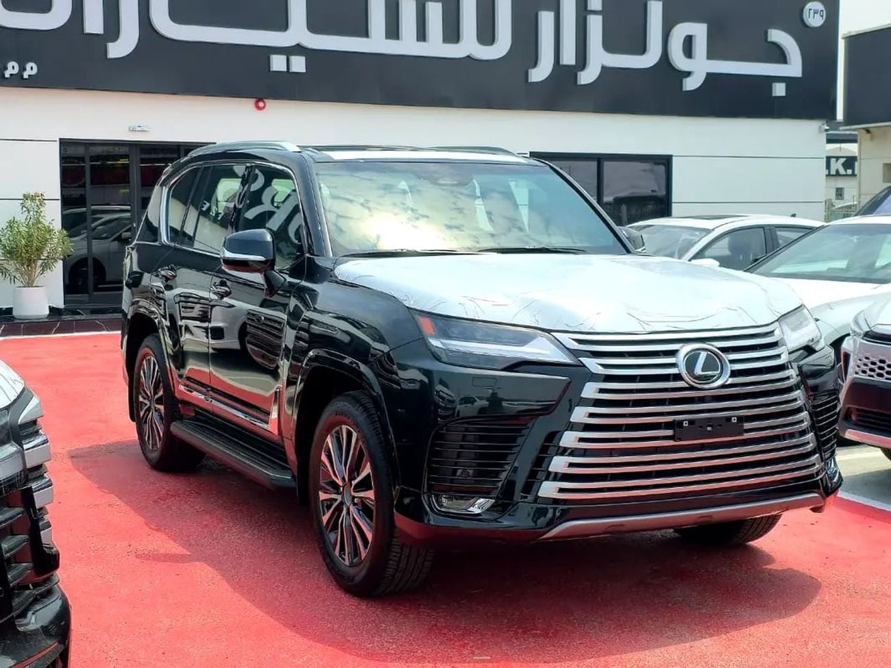 لكزس LX 700h SIGNATURE LX 700h Signature GCC Specs