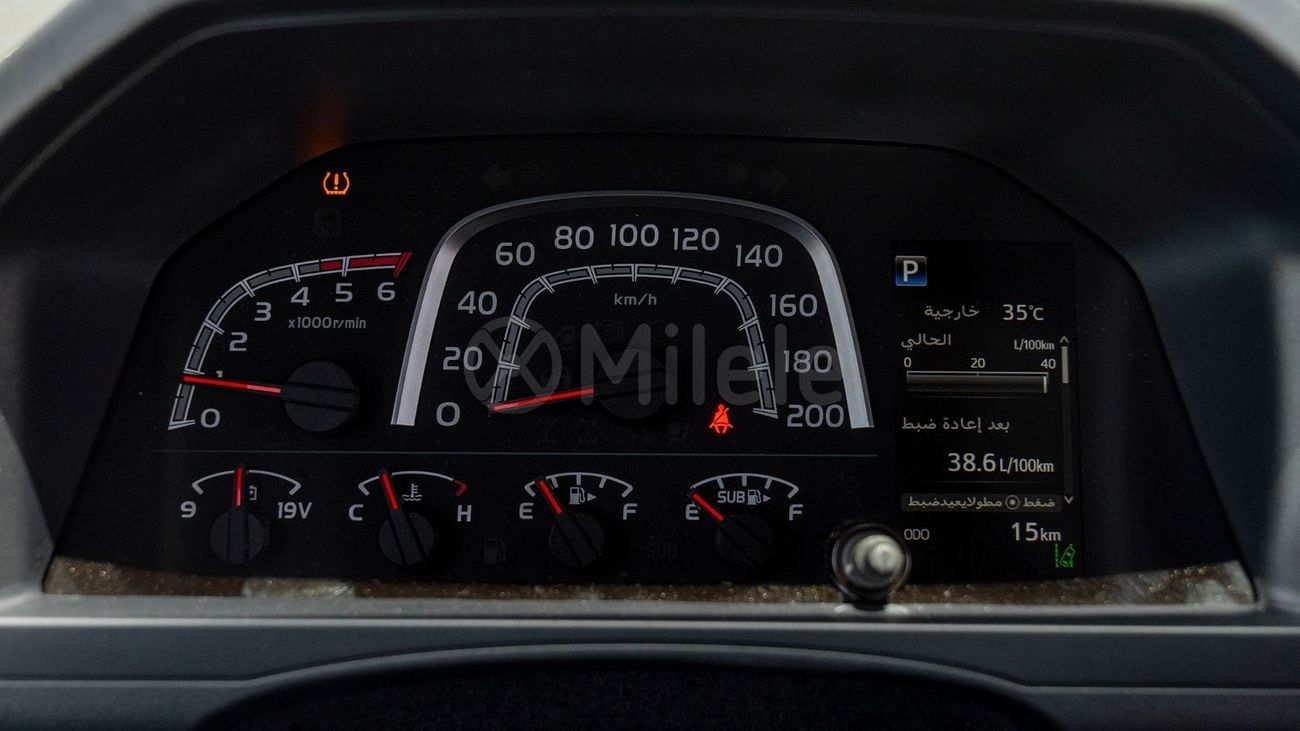 تويوتا لاند كروزر بيك أب 70 LX LX
