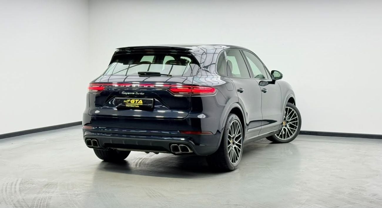 Porsche Cayenne TURBO 2018 Porsche Cayenne Turbo, Service History, Excellent Condition, GCC.