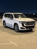 تويوتا لاند كروزر VXR