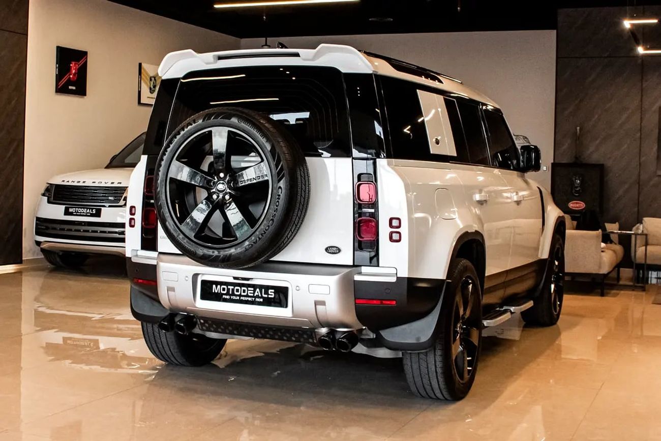 Land Rover Defender 110 HSE P400 | GCC Specs | Under Warranty & Service Contract