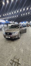 Nissan Pathfinder SV