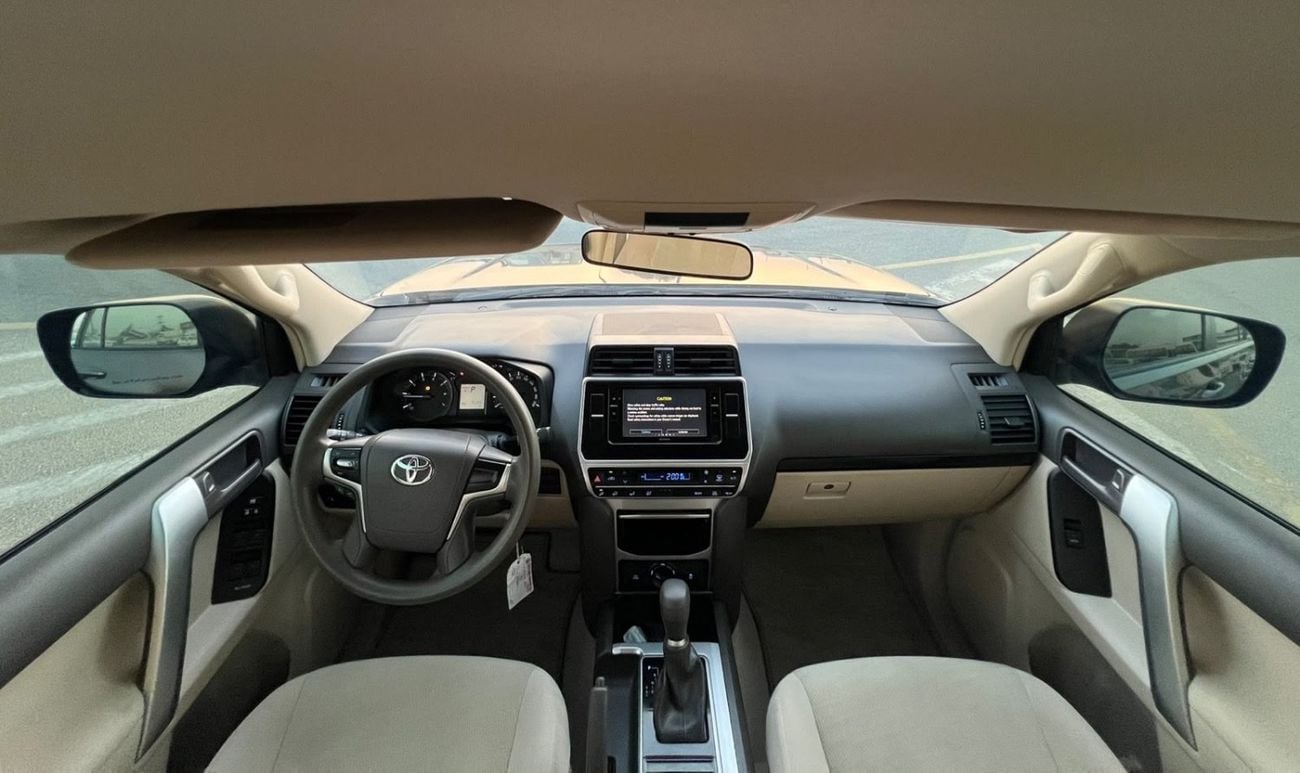Toyota Prado 2022 Toyota Prado TX 2.7L V4- AWD 4x4 - No accident - 2 key Rear Sensor -