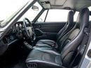 Porsche 911 CARRERA