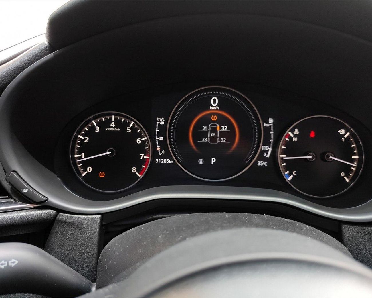 Mazda CX-30 URBANE l GCC Specs | 2 Keys | AED 1,527 / Monthly