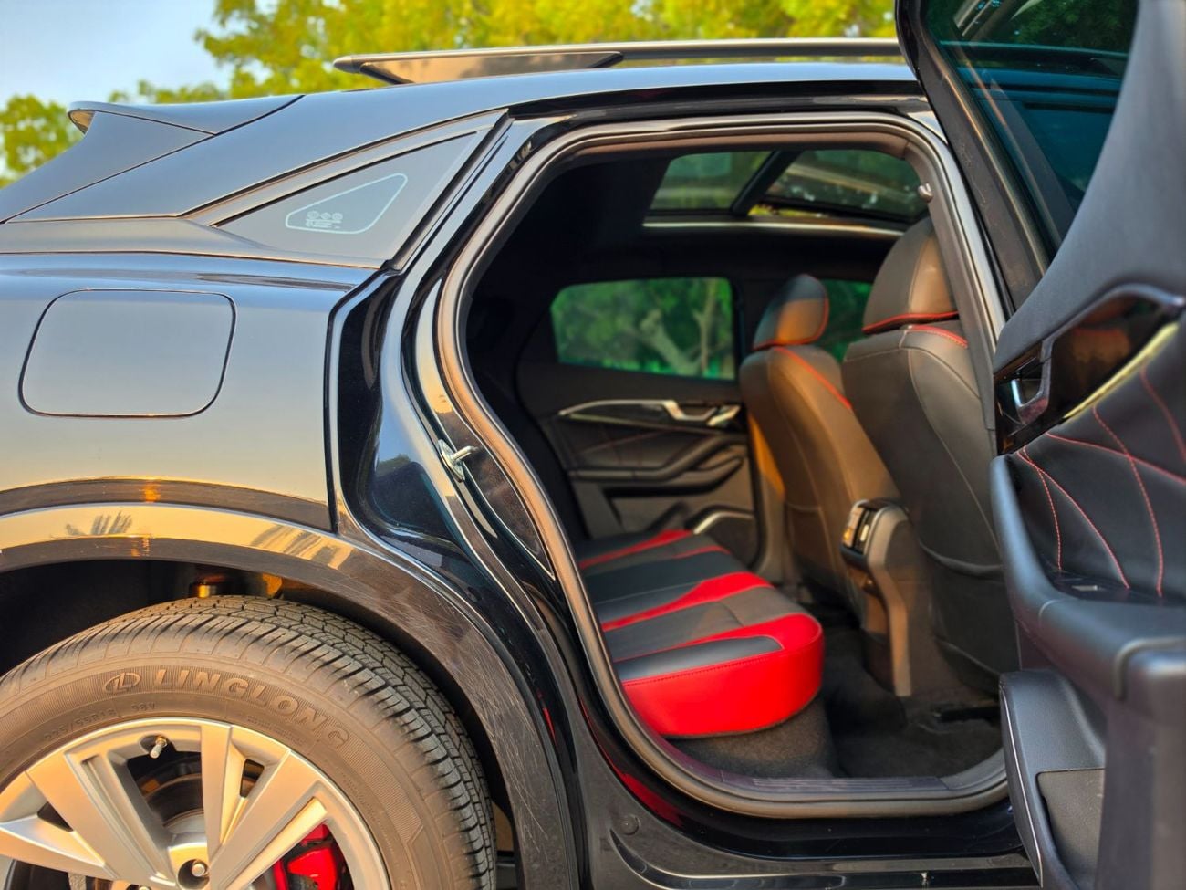 Bestune B70S LIMO GCC SPEC FIRST OWNER