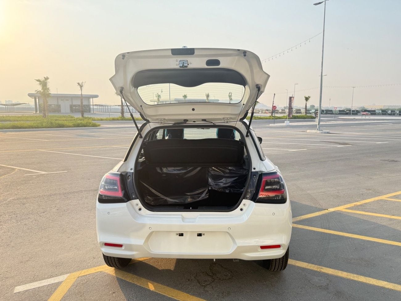 سوزوكي سويفت GLX Suzuki swift 1.2L GLX Dual tone 2026