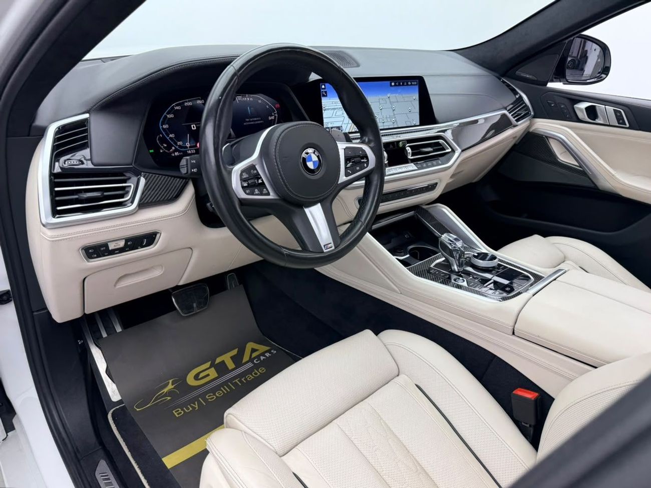 بي أم دبليو X6 M 50i بي إم دبليو X6 M50i موديل 2020، ضمان، سجل صيانة كامل لدى بي إم دبليو، كاملة المواصفات، حالة ممتازة،