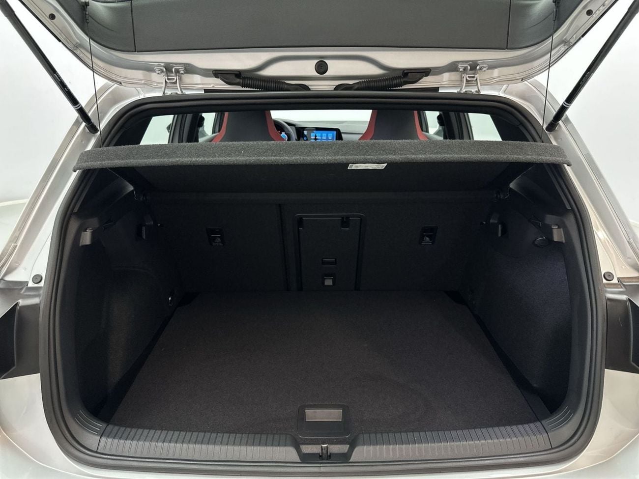 Volkswagen Golf GTI Golf GTI 2.0L | Panoramic Sunroof | 245 HP | GCC Specs | 7-Speed DSG