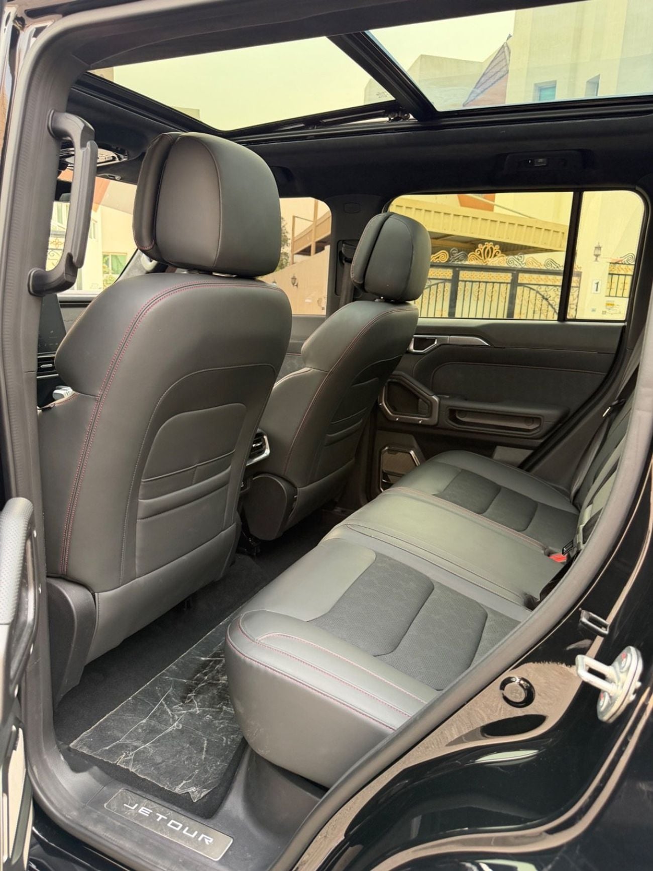 Jetour T2 LUX