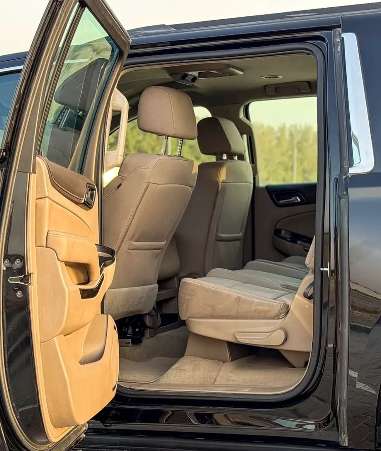 جي أم سي يوكون SLE XL | SLE 5.3L | Model, GCC | Excellent Condition | Monthly Installment 1,142