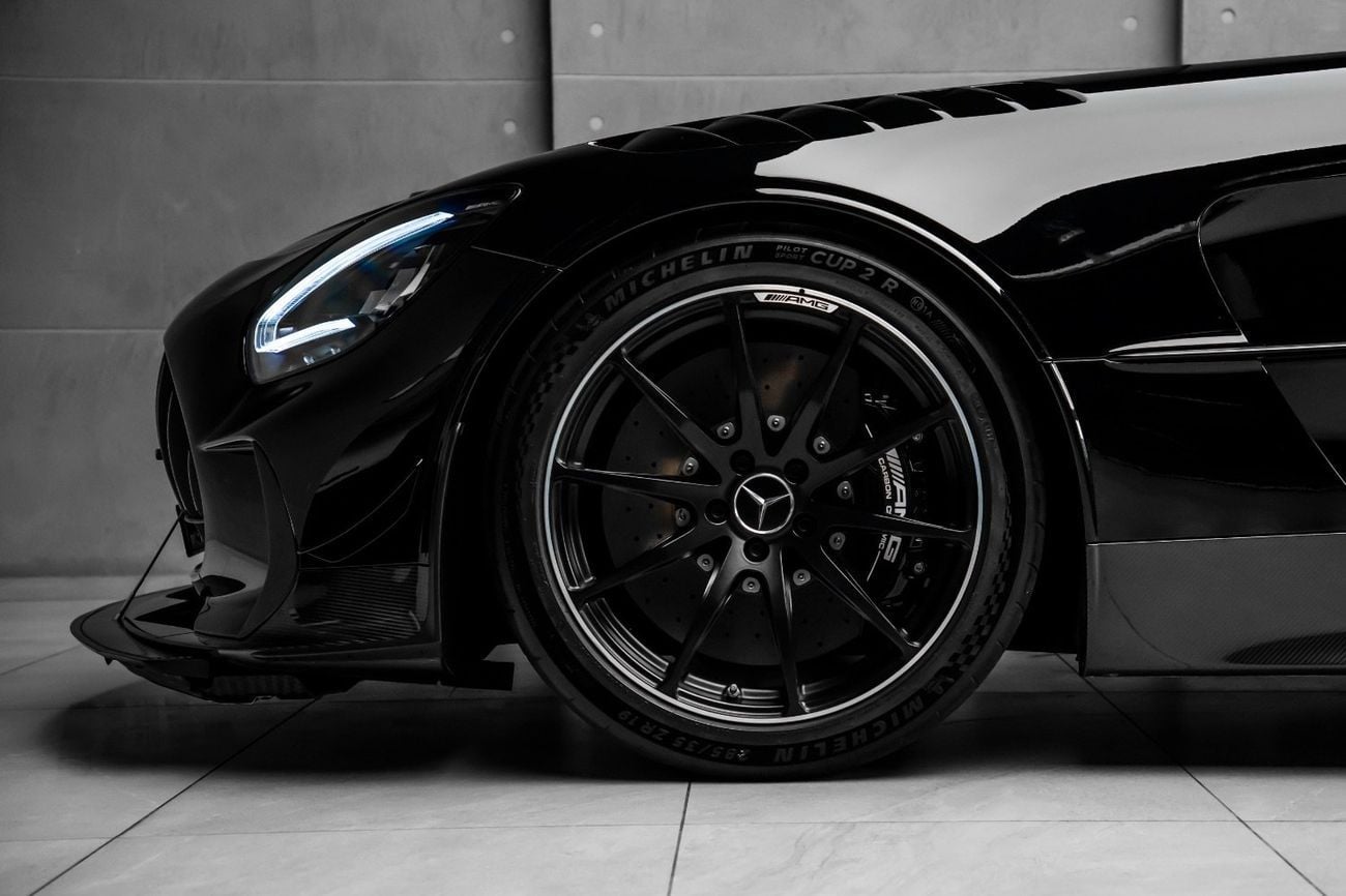 مرسيدس بنز AMG GT BLACK SERIES