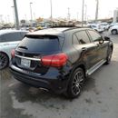Mercedes Benz GLA250 STANDARD