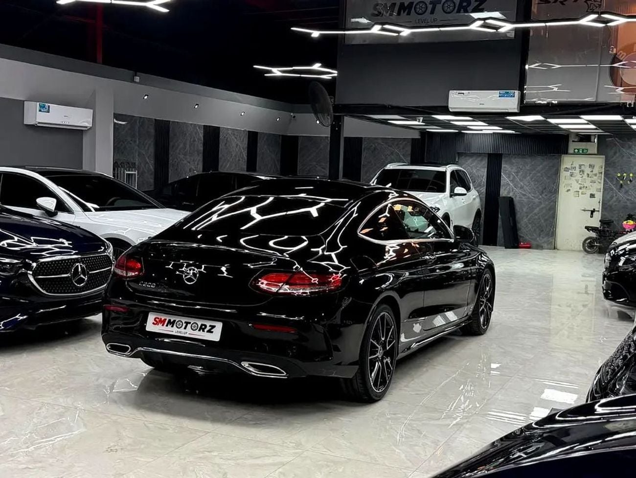 Mercedes Benz C200 AMG