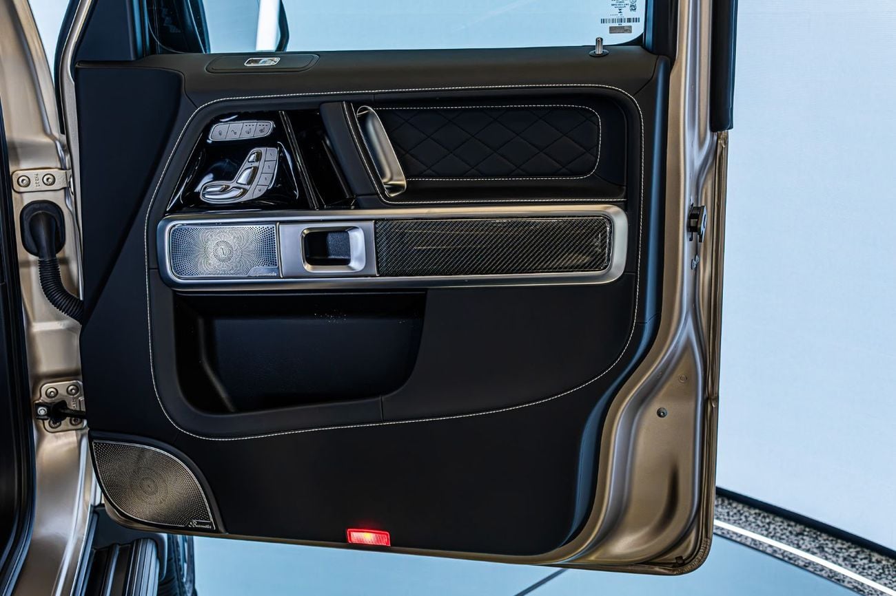 Mercedes Benz G63 AMG STANDARD Double Night Package | MANUFAKTUR Kalahari Gold Magno | GCC Specs | Gargash Warranty