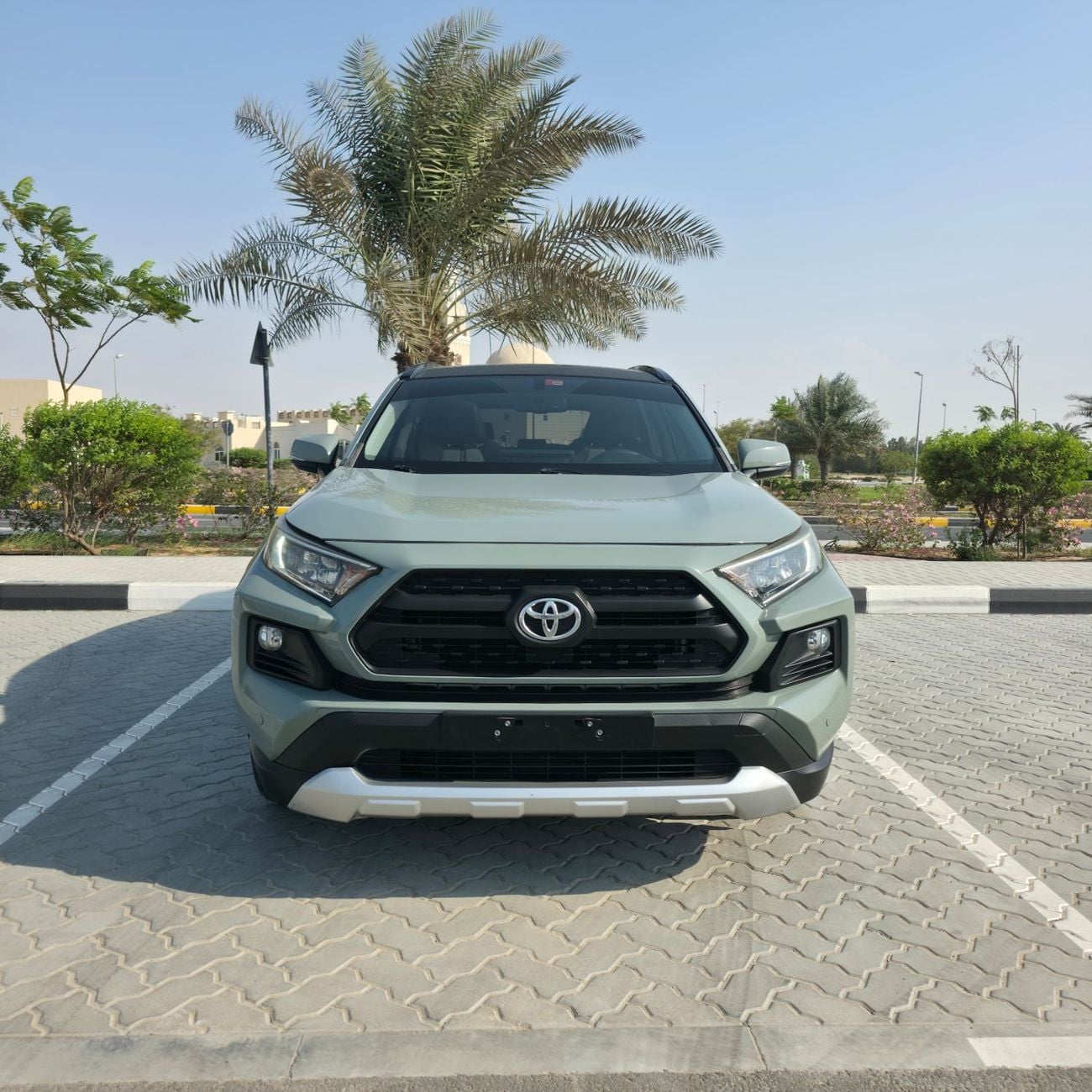 Toyota RAV4 ADVENTURE