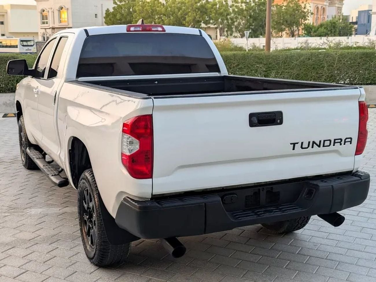 Toyota Tundra STANDARD Double Cab SR GCC Specs 5.7L V8 Interior and Exterior Excellent Condition