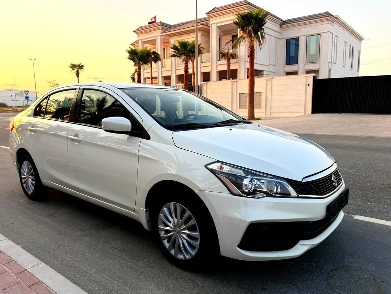 Suzuki Ciaz GL GCC Specs - Excellent condition