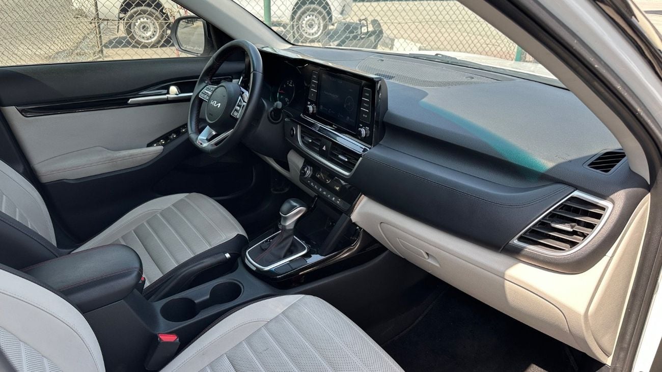 Kia Seltos LX