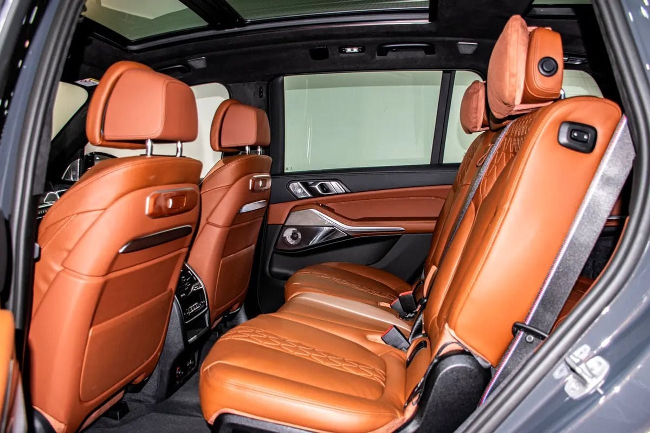 BMW X7 xDrive40i Masterclass M Sport Package