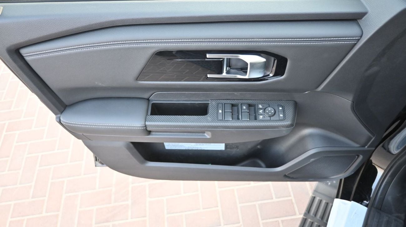 ميتسوبيشي L200 GL ميتسوبيشي L200 2.4 لتر سبورتيرو ديزل DC 4WD 6AT GLS - موديل 2027