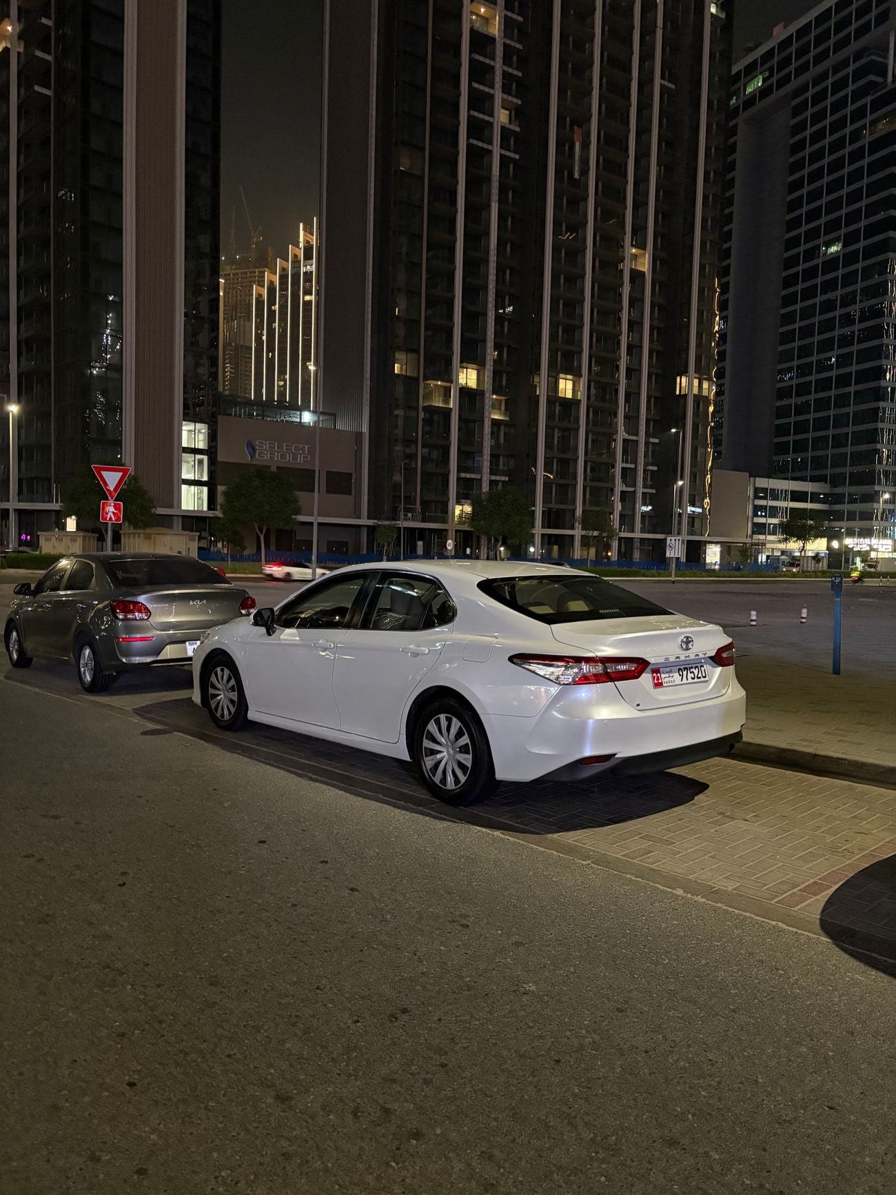 Toyota Camry S