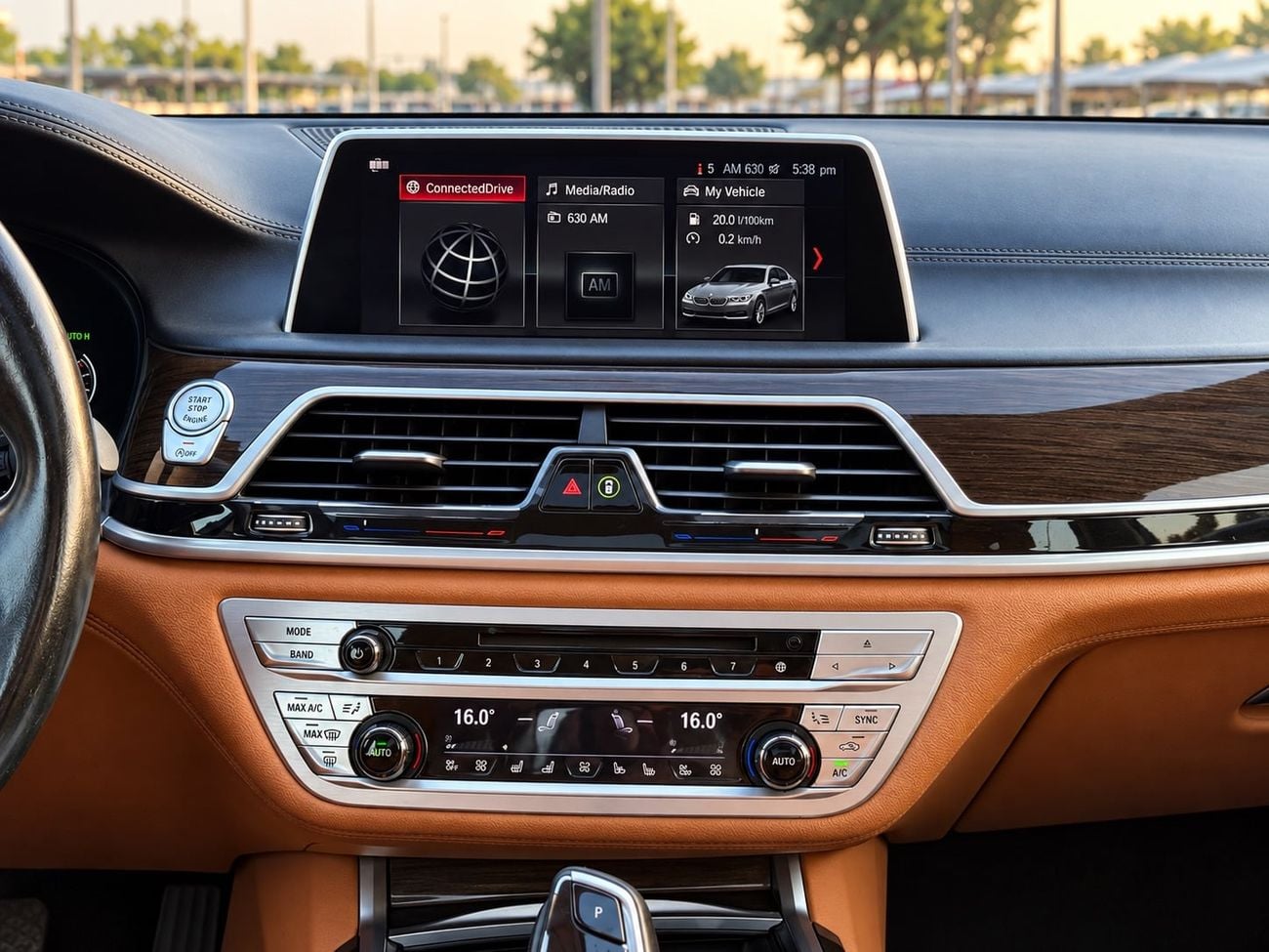 BMW 740Li PURE EXCELLENCE